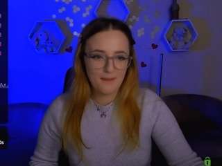 luna-berryy Live Webcam on CamSoda