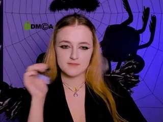 luna-berryy