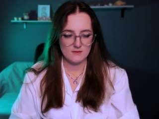  luna-berryy chat room