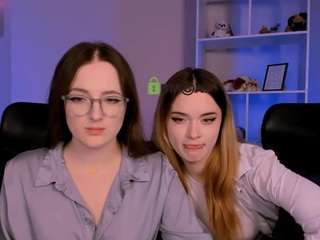 luna-berryy Live Webcam on CamSoda