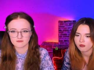 luna-berryy's CamSoda show and profile