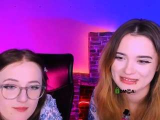 luna-berryy's CamSoda show and profile