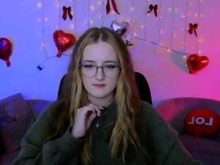 luna-berryy live cam profile