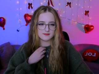 luna-berryy live cam profile