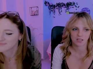 luna-berryy live webcam show