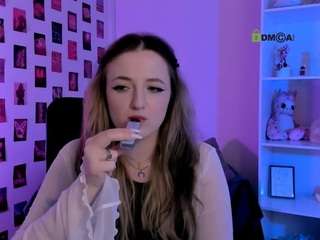 luna-berryy live webcam show