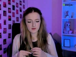 luna-berryy live webcam show