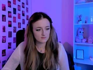 luna-berryy live webcam show