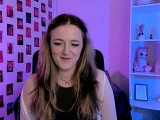 luna-berryy live webcam show