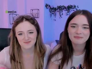 luna-berryy live webcam show