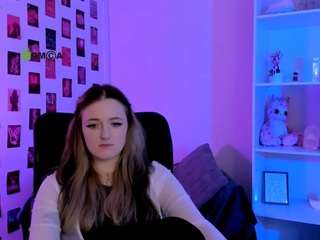 luna-berryy live webcam show
