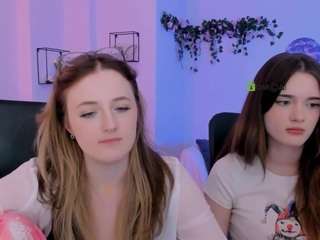 luna-berryy live webcam show