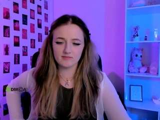 luna-berryy live webcam show