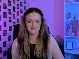 luna-berryy live webcam show