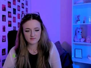 luna-berryy live webcam show
