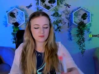 luna-berryy live cam preview