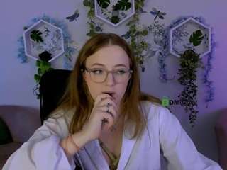 luna-berryy live cam preview