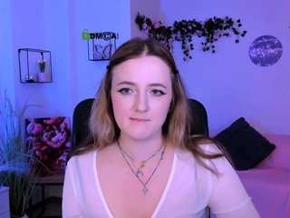 luna-berryy live cam preview