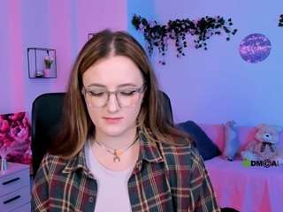 le modèle luna-berryy est en webcam porno dans un show sur le site camsoda, il possède les tags suivants: anal toys,solo,normal,orgasm,privateshow,public,sex toys,sexy,shaved pussy,smoking,spank,naked,spankass,squirter,strip,striptease,tattoos,tease,thong,toys