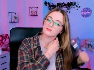 le modèle luna-berryy est en webcam porno dans un show sur le site camsoda, il possède les tags suivants: anal toys,smoking,naked,natural,normal,orgasm,privateshow,public,sex toys,sexy,shaved pussy,solo,beautiful,spank,spankass,squirter,strip,striptease,tattoos,tease