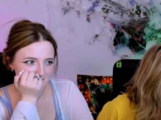 luna-berryy's live room