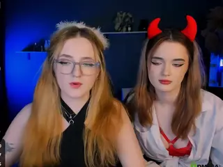 luna-berryy's Live Sex Cam Show