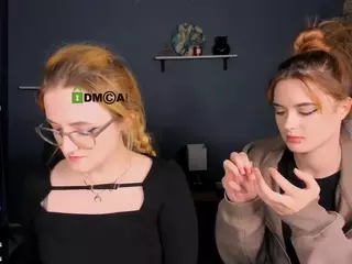 luna-berryy's Live Sex Cam Show