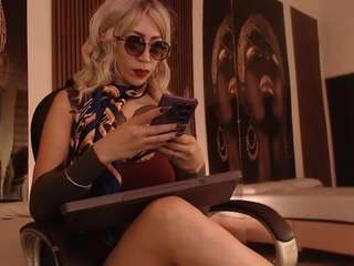 sam-mansson66 Live Webcam on CamSoda