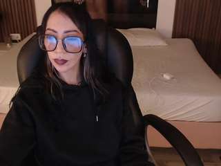 Samantha live webcam show