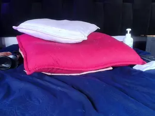 shelsy-lord's Live Sex Cam Show