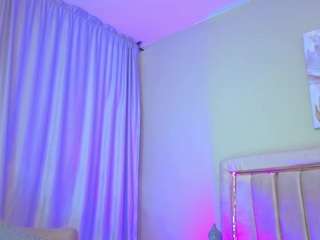 thaliaa-parkerr webcam model