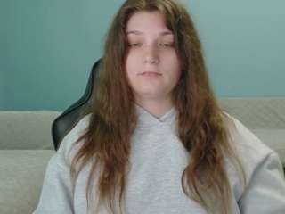 TreeJeanne live cam preview