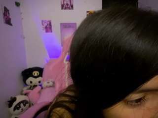 camimila9 live webcam show