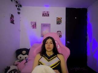 camimila9 live webcam show