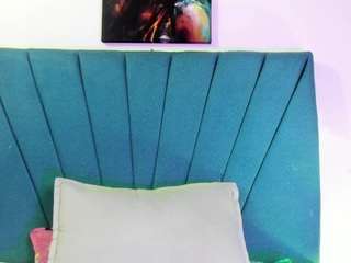 francheska-power Live Webcam on CamSoda