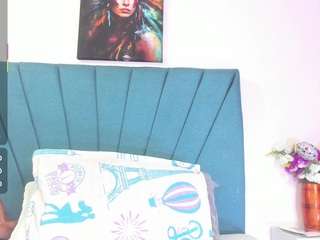 le modèle francheska-power est en webcam porno dans un show sur le site camsoda, il possède les tags suivants: ass to mouth,normal,young adult,toys,tiny tits,teen 18,sex toys,orgasm,no smoking,black hair,lovense,fingering,drinking,dildo or vibrator,cum in pussy,brown eyes,blowjob,curvy,hd