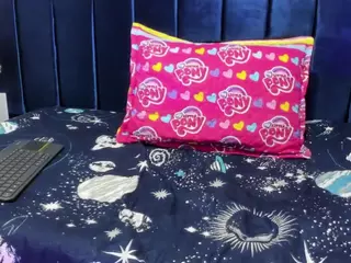 francheska-power's Live Sex Cam Show