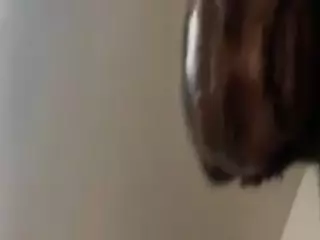 Vanchoc1014's Live Sex Cam Show
