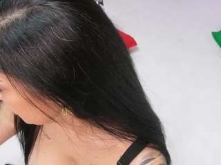 byanca28 webcam