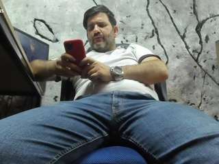 bighairyalpha86