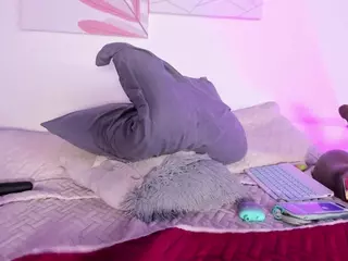 kloewatson's Live Sex Cam Show