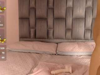 merlyng-1 webcam camsoda model stream image