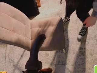 Live webcam model pleasureyouu on Soda Cams