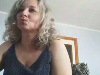 edithmanning Live Webcam on CamSoda