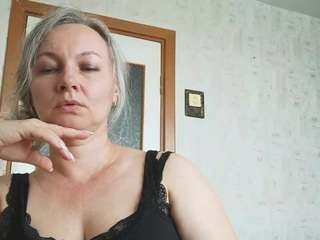 EdithManning live webcam show