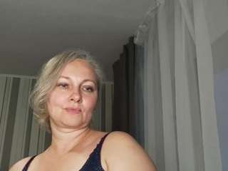 EdithManning live cam preview