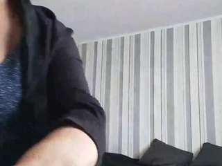 EdithManning live cam preview