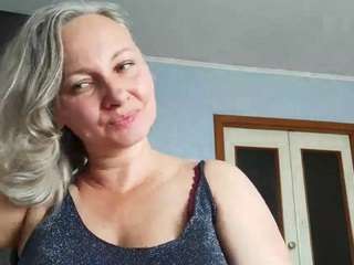 EdithManning live cam preview