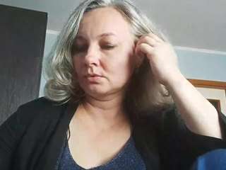 EdithManning live cam preview