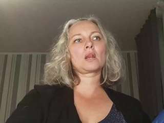 EdithManning live cam preview